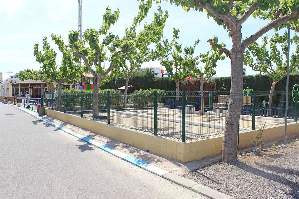 Camping Y Bungalows Monmar Монкофар Экстерьер фото